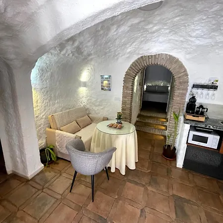 Cueva De David Villa